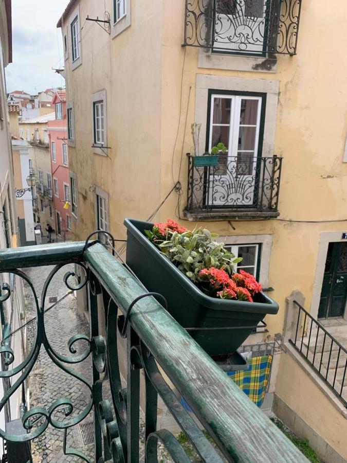 Alfama Vintage 1 Ten Guests - Alfama Vintage 2 Five Guests - Alfama Vintage 3 Three Guests Lisbona Esterno foto